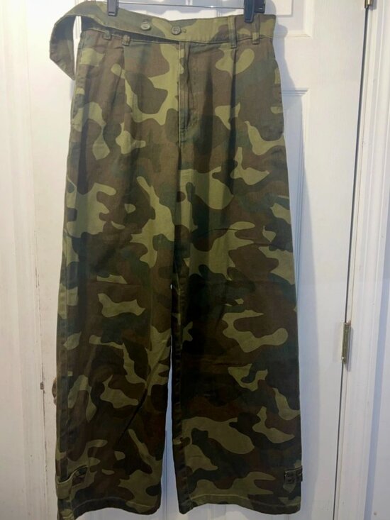 Zara Pants - Zara Camo Wide Leg Pants | NWT | Size S | 100% Cotton | Zip Fly